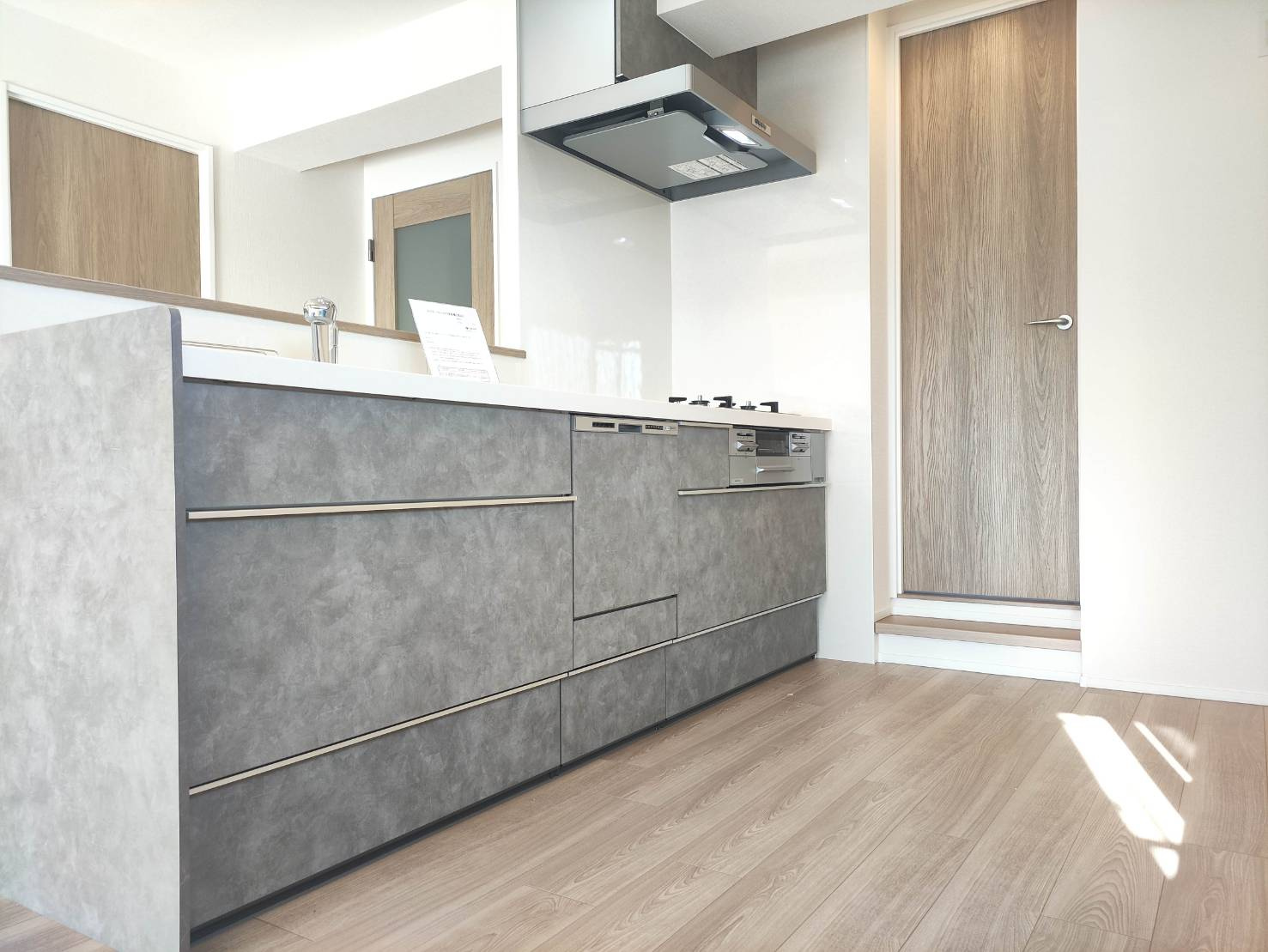 メガロコープ西宮Ⅱ 1号棟のキッチン|お料理しやすいキッチンです