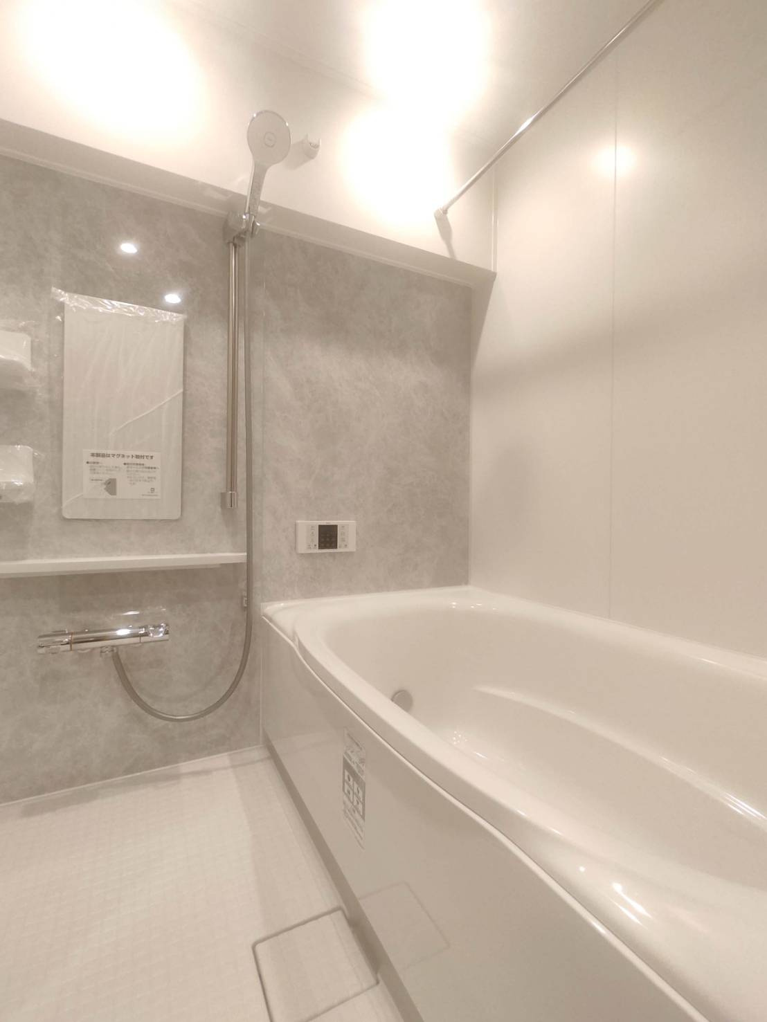 メガロコープ西宮Ⅱ 1号棟の洋室|スタンダードな洋室です