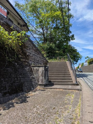 熊本市北区弓削1丁目売地の前面道路含む現地写真