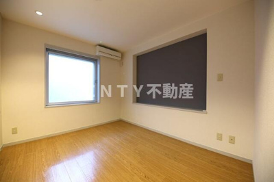 【寝室】 | ニューガイアリルーム田園調布Ｎｏ．５６ | 使い勝手のいい寝室です