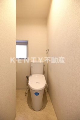 【トイレ】 | ニューガイアリルーム田園調布Ｎｏ．５６ | 清潔感のあるトイレです