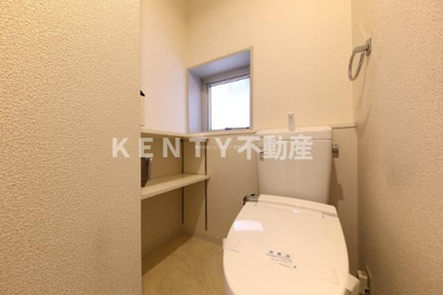 【トイレ】 | ニューガイアリルーム田園調布Ｎｏ．５６ | 落ち着いたトイレです