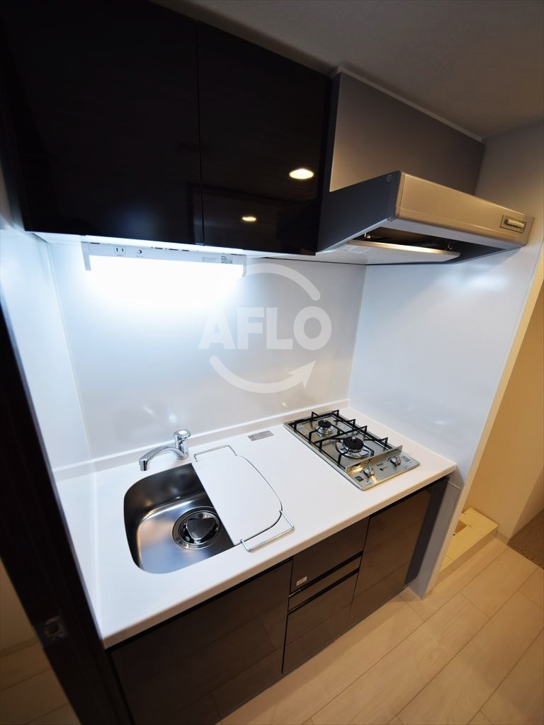 エステムコート難波ＩＶアトリのキッチン|ガス2口コンロシステムキッチン