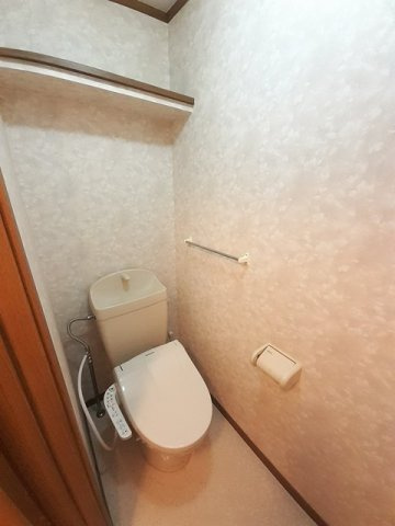 レグルスのトイレ|ゆったりとした空間のトイレです