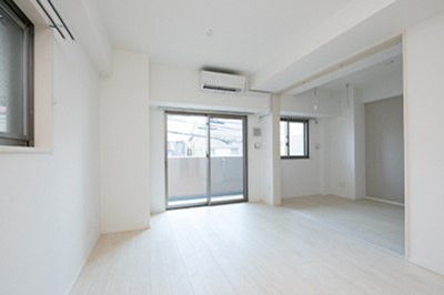 【居間・リビング】 | グロリアス西荻窪 | ※写真は同タイプ住戸です。