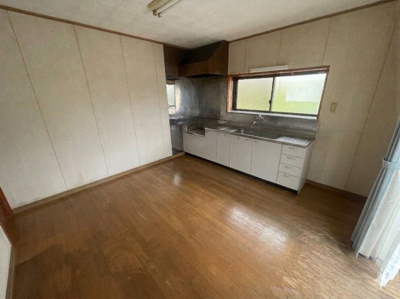 【その他】 | 笠間市笠間2LDK平家中古住宅 | 室内をイメージしやすくするため、一部のお荷物を加工で消去しております。