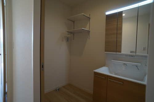 ランバーキャンプキタカミの洗面所