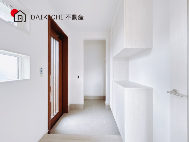 【玄関】 | 加須市馬内1期8区画　新築戸建　全8棟　3号棟