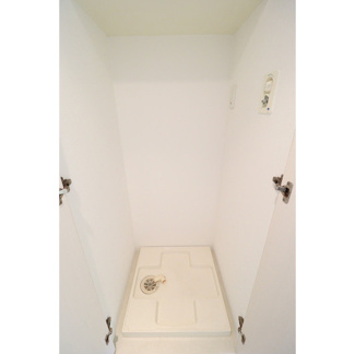  | Gramercy Nipponbashi