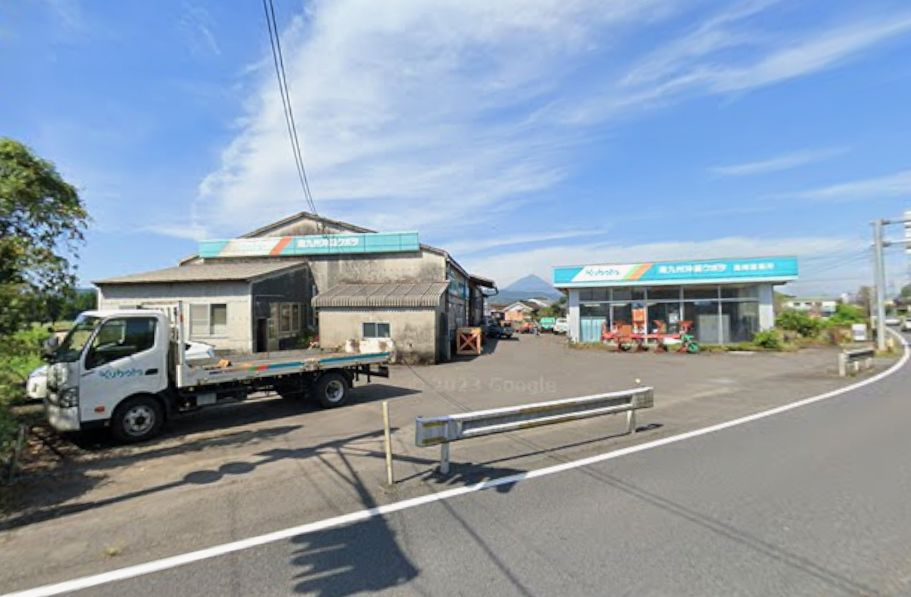 都城市高崎町大牟田の事務所の外観