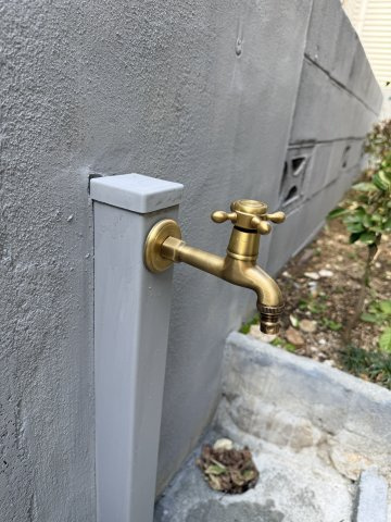 深江本町貸家の庭