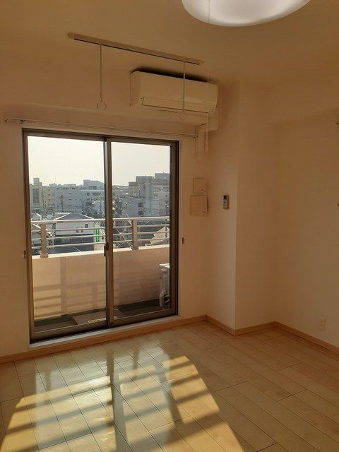 メリア北浦和の居間・リビング