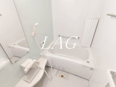 【浴室】 | ゼルコーバ | お風呂です。