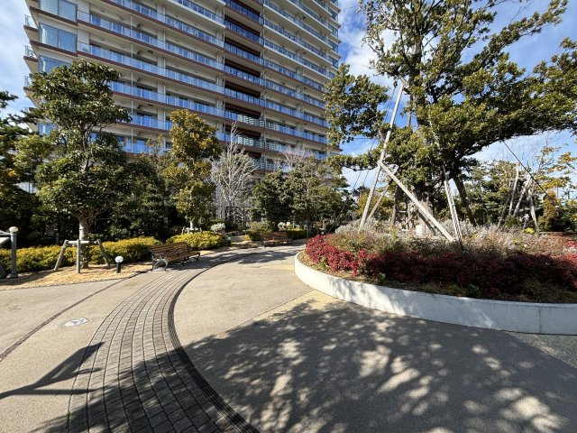 敷地内の広場