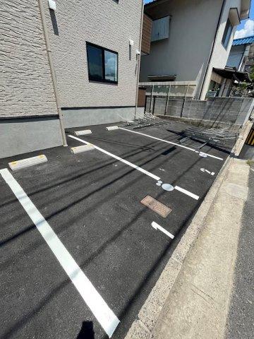 【駐車場】LE DOME 西霞