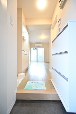 【玄関】 | ジプソフィラ板橋本町 | ゆったりとした玄関です