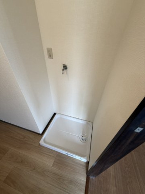 【設備】 | メゾン向陽台B棟 | 室内洗濯機置場