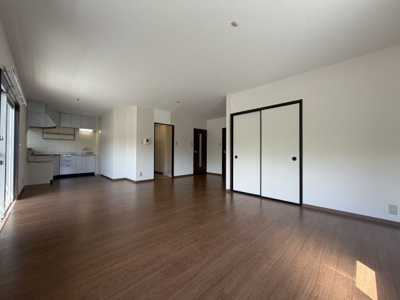 【居間・リビング】 | メゾン向陽台B棟