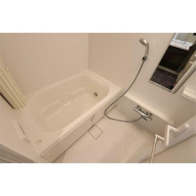 【浴室】 | GENOVIA南千住Ⅲskygarden | きれいなお風呂です