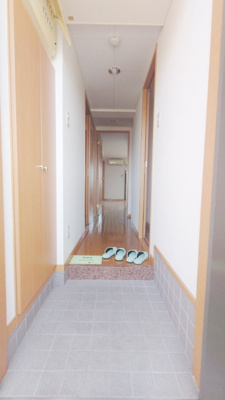 【玄関】 | ファーストアベニュー