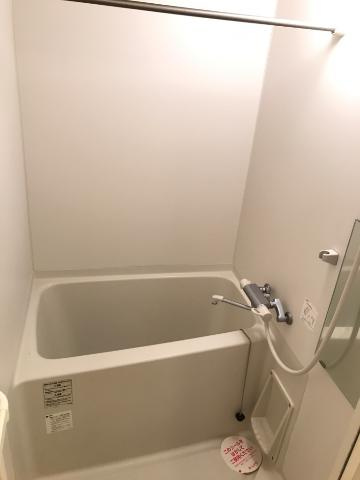 サンタプレイスの浴室|バス