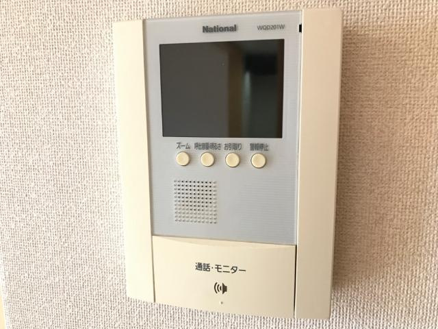 サンタプレイスの内装|カメラ付インターホン