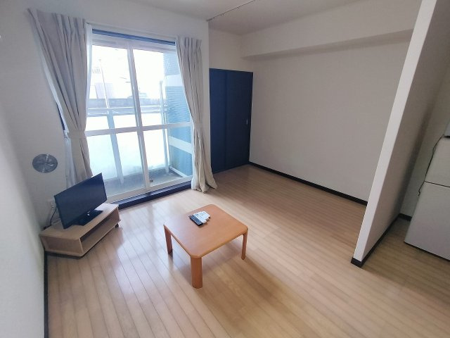 レオネクスト都原の居間・リビング