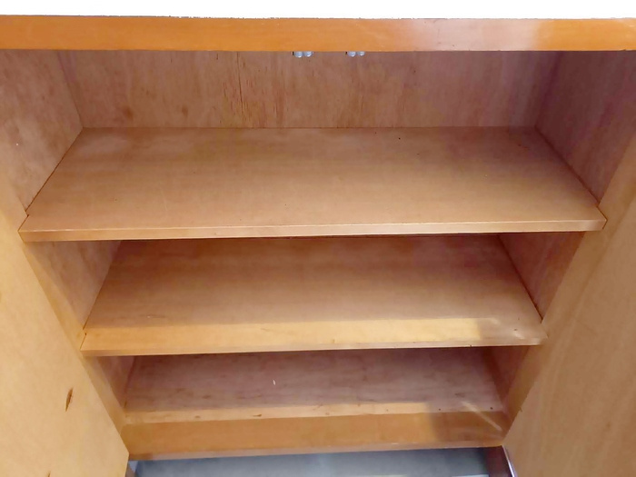 アメニティ津志田　Ａの玄関