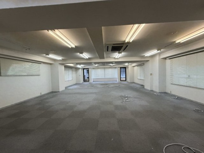 【ロビー】 | USビル