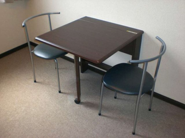 レオネクストまぐのりあの居間・リビング|設備・仕様は号室により異なる為、現況を優先致します。