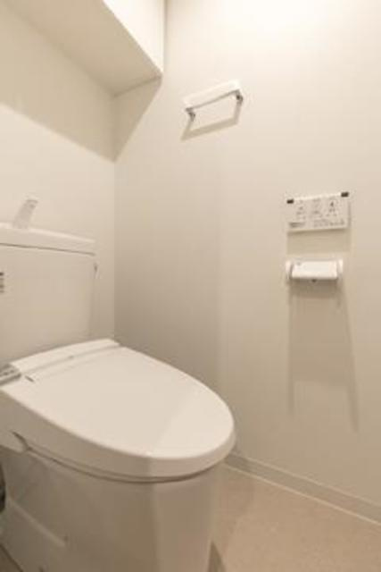 カハレア調布のトイレ|※写真は同タイプ住戸です。