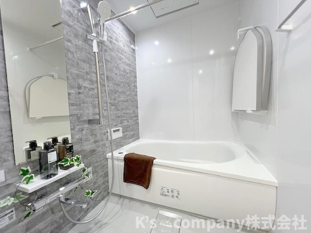 茅ヶ崎市中海岸4丁目　シーサイド茅ヶ崎の浴室|浴室スペースは落ち着いた色合いで心地の良い空間です◇