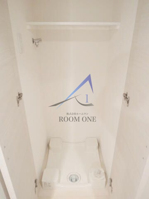 スカイコート品川パークサイドⅡの設備|洗濯機置場です。