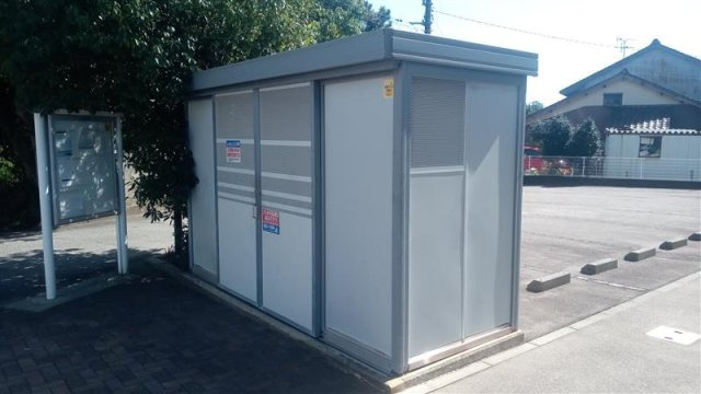 レオパレスＳＡＮＣＴＵＡＲＹのその他|ゴミ置き場