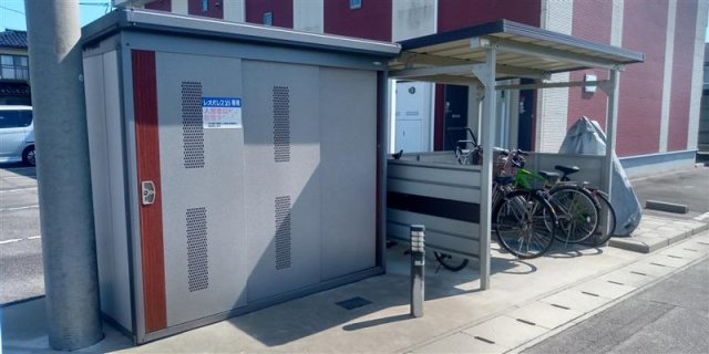 レオネクストミラージュのその他|駐輪場、ゴミ置き場