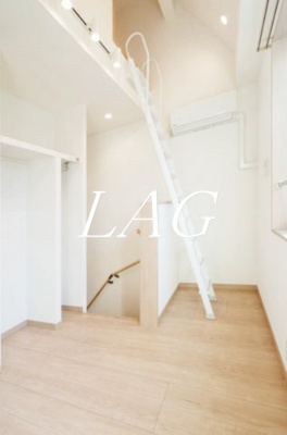 【居間・リビング】 | OJ HILLS FIRST | 洋室のお部屋です。