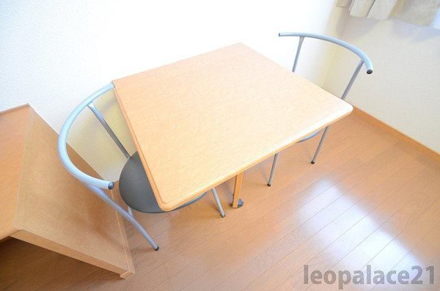 レオパレスフレンドのその他|備品や設備仕様は号室等により異なります現地をご確認下さい。