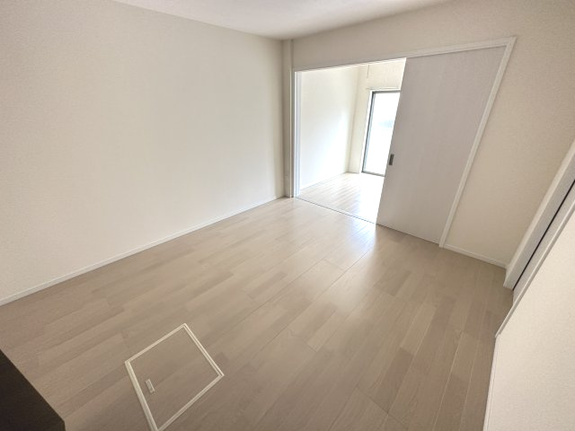 【居間・リビング】
