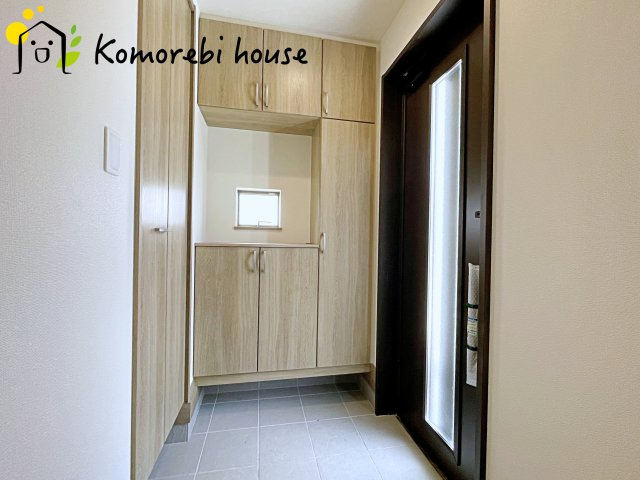 北本市宮内　２期　新築一戸建て　ハートフルタウン　Rの玄関|きれいな玄関です
