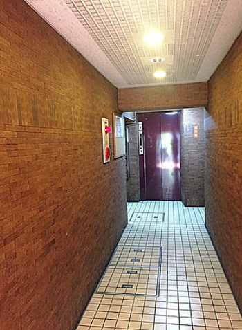 パークハイツ日本橋蛎殻町のロビー