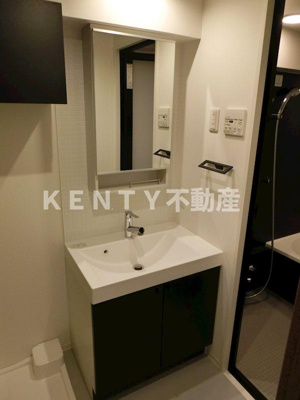 【洗面所】 | ZOOM戸越銀座 | 広い洗面スペース