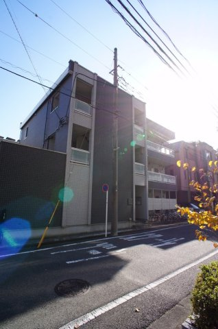 リブリ・クレールの外観