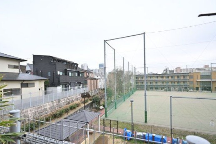 新宿7丁目戸建ての展望