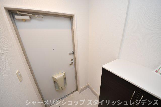 ＢＭ　ＧＡＲＤＥＮの玄関|ベランダ