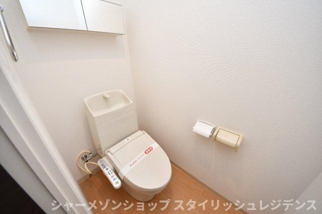 ＢＭ　ＧＡＲＤＥＮのトイレ|シャワー付トイレ