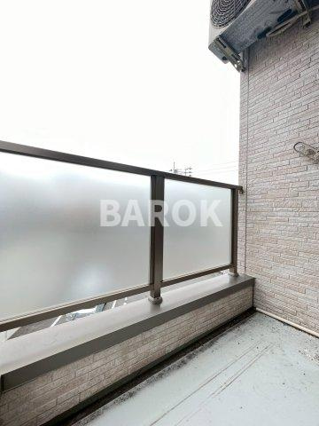 アルル室見川のバルコニー