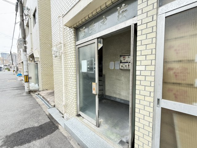 第一源氏之荘のエントランス