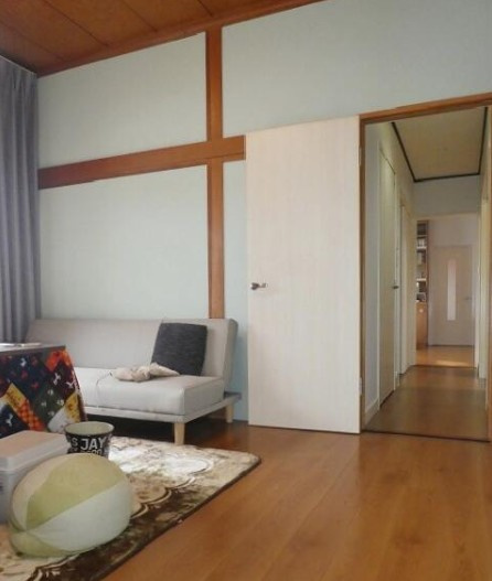 伊達市 保原町字宮下（保原駅） 2階建 １０ＤＫの居間・リビング