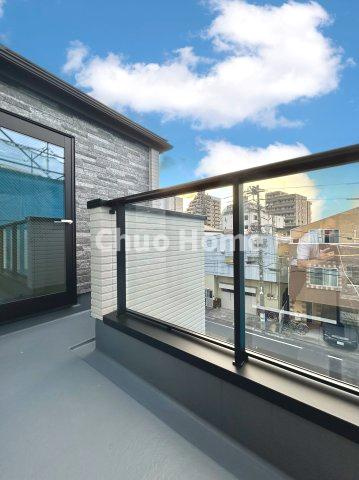荒川区町屋6丁目新築分譲住宅のバルコニー|バルコニー