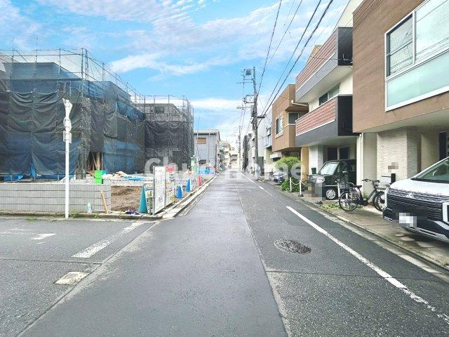 荒川区町屋6丁目新築分譲住宅の前面道路含む現地写真|全面道路
